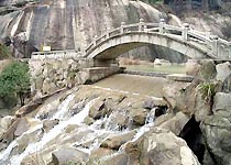 南岳水帘洞图片