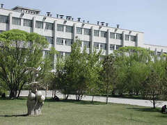 新疆大学图片