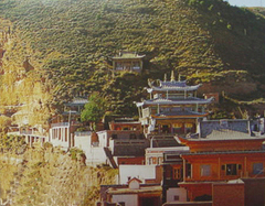 夏琼寺图片