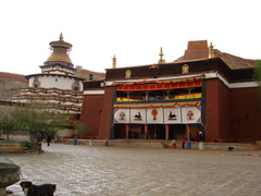 江孜白居寺图片