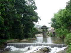塔下村图片