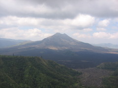 金塔马尼火山风景区 金塔马尼火山3