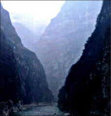 金口大峡谷图片
