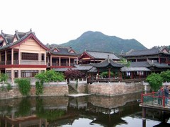 横店集团八面山影视城图片