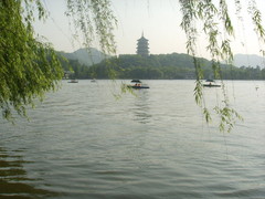 雷锋塔