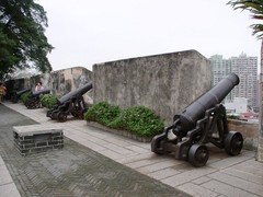 大炮台图片