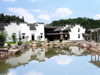 八百里