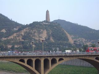 延河大桥