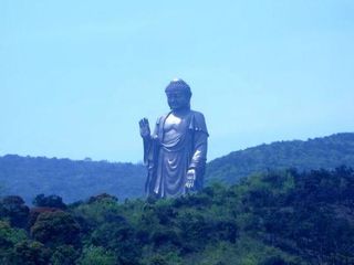 灵山释迦摩尼青铜雕像