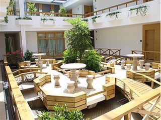四季如春庭院