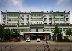 月亮湾大酒店