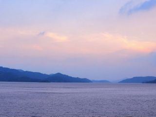 最美湖景