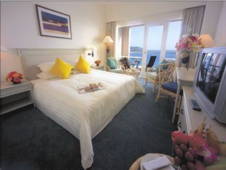 亚龙湾假日酒店豪华海景房